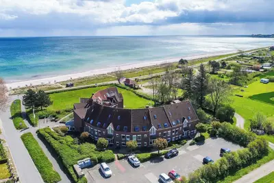 Image de Jewel with sea view - terrace, playground, activity room, infrared cabin