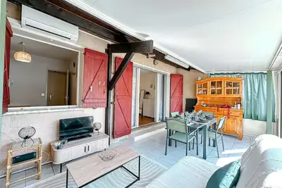 Image de Appartement T3 au calme avec piscine, parking, climatisation