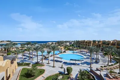 Image de Experience Serenity in Beachfront Resort l 3 Rooms, Full-service Spa & Pools