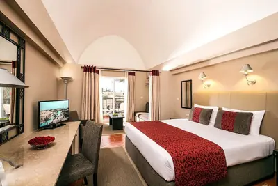 Image de Plush Beds, Garden Views & Poolside Lounge | Near Makadi Water World