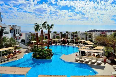 Image de Dive into Adventure from 4 Family-Friendly Rooms Near Domina Coral Bay Beach