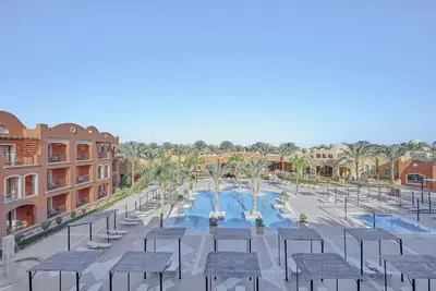 Image de Unwind in Refreshing Suite with Private Balcony Near Aqua Coraya Water Park