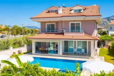 Image de Villa Seda: Özel Havuz, Lüks, 5 Yatak Odası, 5 Banyo, Klima, Alarm Tatil Evi.