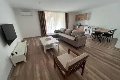 Image de Charming 1-bedroom apartment in wonderful KiriĹź with Ac, WiFi