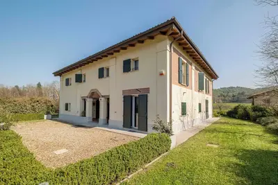 Image de Villa Corte dello Zanchino, surrounded by greenery