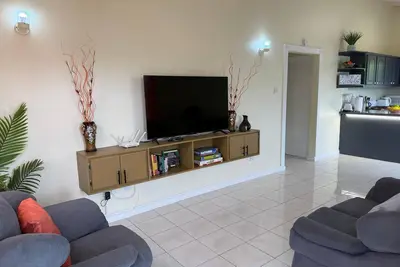 Image de Peaceful 2br/1ba modern home, perfect for a laid-back Caribbean getaway
