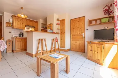 Image de À 300m des pistes de ski, Rez-de-chaussée, terrasse, casier à ski, 40m², Aussois