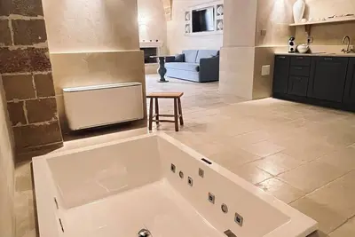 Image de Don Ciccio - King Suite with Jacuzzi + Patio