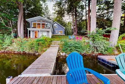 Image de Lakefront Cottage w/ Hot Tub & Dock on Lake Rescue