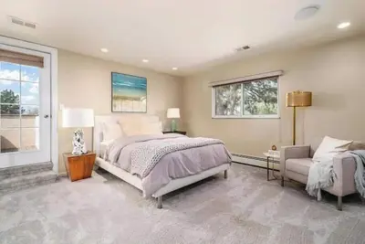 Image de Luxury Greenwood Village • Hot Tub & Theater