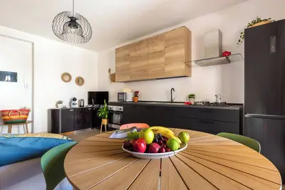 Image de Spacious apartment with balcony