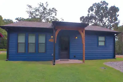 Image de Sapphire Cabin Retreat by Ft. Gibson Lake
