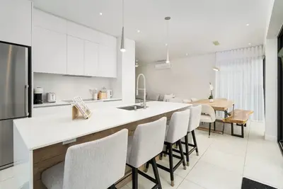 Image de Dream Home Retreat - Condo Laval