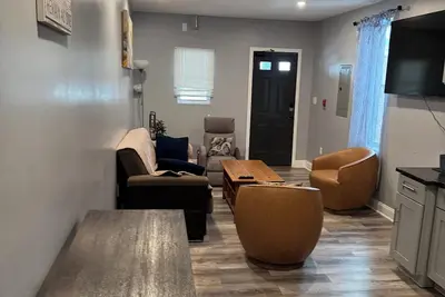 Image de Milcah 2-bedroom apartment with WiFi, Ac in delightful Philadelphia