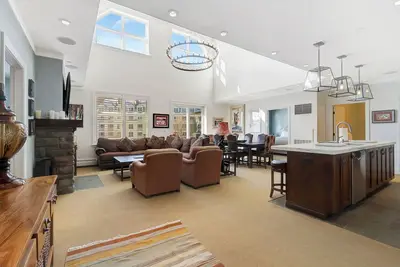 Image de Top Flr Duplex 4br 4ba - Walk to All @ Stratton Mt