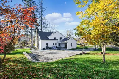 Image de Farmhouse & Private yard in Patterson Ny