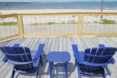 Image de Gorgeous Gulf Beach Views, Pet-Friendly
