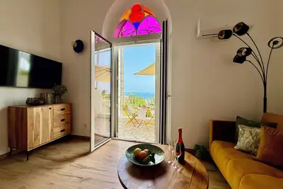 Image de Luxueux appartement 2 chambres magnifique vue mer Golfe-Juan proche de la plage