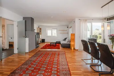 Image de Magnifique maison de vacances privée avec Wifi, Tv, terrasse, animaux admis et parking