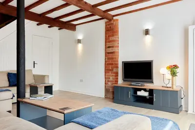 Image de Belle maison de vacances pour 4 personnes avec Wifi, bain Ă remous, Tv et parking