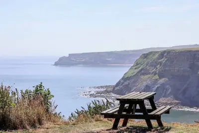 Image de 4 Cliff Cottages, pet friendly, country holiday cottage in Staithes