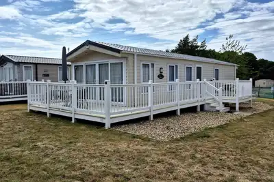 Image de Fernwood Lodge, pet friendly, with pool in Belton, Norfolk