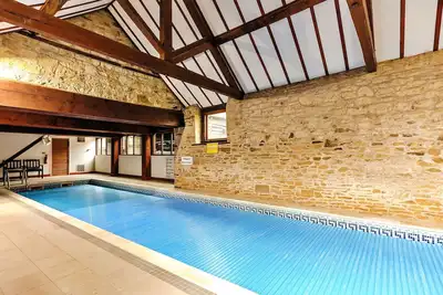 Image de Magnifique maison de vacances pour 4 personnes avec piscine, Wifi et parking