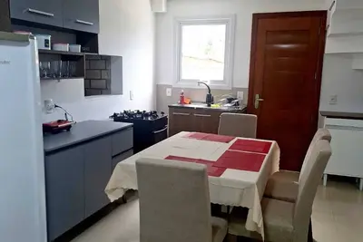 Image de Beautiful House For 8 People, 4 Minutes From The Stone Cathedral, Downtown Close To Everything