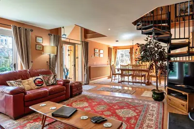 Image de Merveilleuse maison de vacances pour 4 personnes avec Wifi, animaux admis et parking