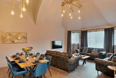 Image de Magnifique maison de vacances avec Wifi, bain Ă remous, terrasse, animaux admis et parking