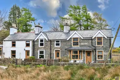 Image de Belle maison de vacances pour 4 personnes avec Wifi et parking