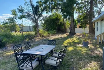 Image de Sleeps 6 on 3br House in Charming Palmetto Ellenton, WiFi, Ac. Nature & Comfort