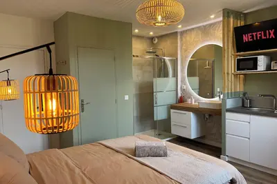 Image de Studio \"cocooning\" au centre d’Honfleur, à quelques minutes à pied du Vieux-Port