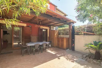 Image de Appartement 'Olbia Mare' avec Terrasse Privée, Wi-Fi et Climatisation
