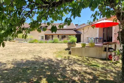 Image de Maison de campagne au calme en Dordogne