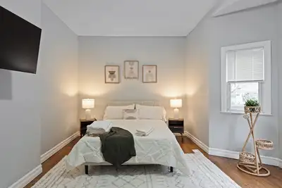 Image de Cozy 1 Fam Home - 10 mins Nyc