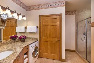 Image de 2 Bedroom Grand Villa / Sleeps 8! Availability July 24th to July 31th!