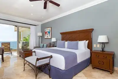 Image de Spacious 1br Escape in a Tranquil Beachfront Setting