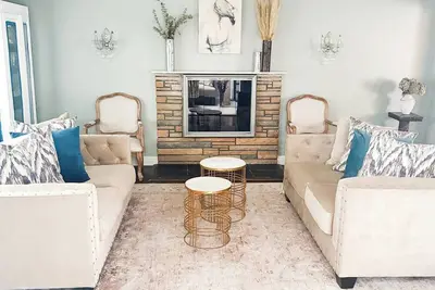 Image de Ryder Cup Accommodation <8 miles Bethpage Black. heated salt water pool