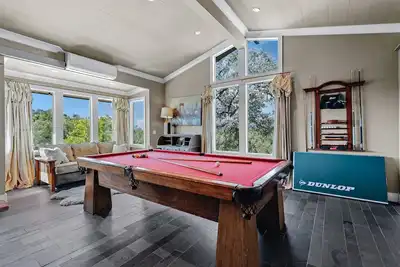 Image de French Creek Estate :: Style+Peace :: 15 minutes to Bethel, Restaurants, & Shops