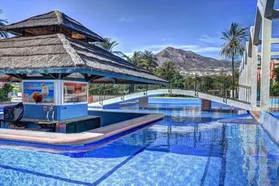 Image de Beachfront, Benalmádena (Málaga). Kito Beach House.