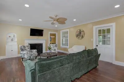 Image de Trailside Escape I Pet Friendly I Superhost