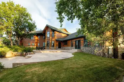 Image de Spacious 9-bedroom house with WiFi, Ac in charming Klamath Falls