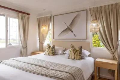 Image de 2 Bedroom Garden Chalet 20 - Knysna River Club