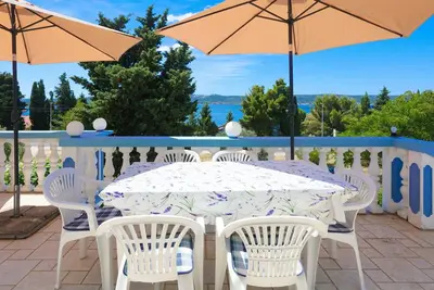 Image de Appartement de deux chambres avec la terrasse et la vue sur le mer Sveti Petar, Biograd (A-24702-c)