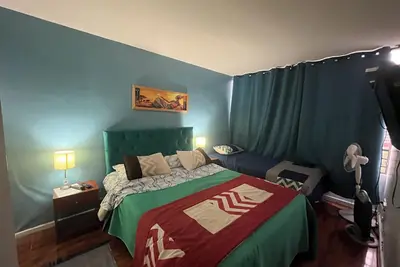 Image de Half a block from Sta Lucia subway station - Comfortable 1 bedroom apartment
