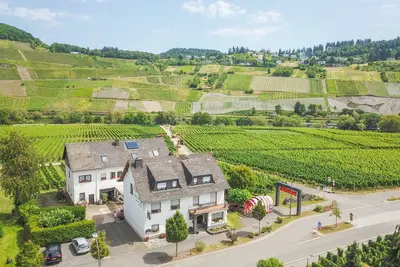 Image de Séjour chez le vigneron e un appartement de luxe