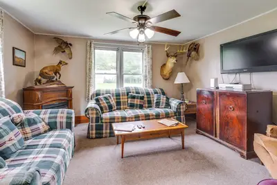 Image de Pet-Friendly Smithmill Retreat w/ Hunting On-Site!