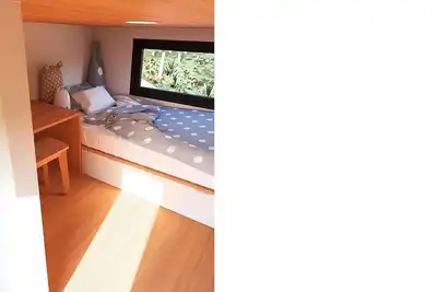 Image de Small 2-bedroom house only 1 mile from Eaa. Sleeps up to 3. More photos coming