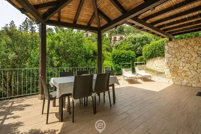 Image de Simone's Eden Apartment